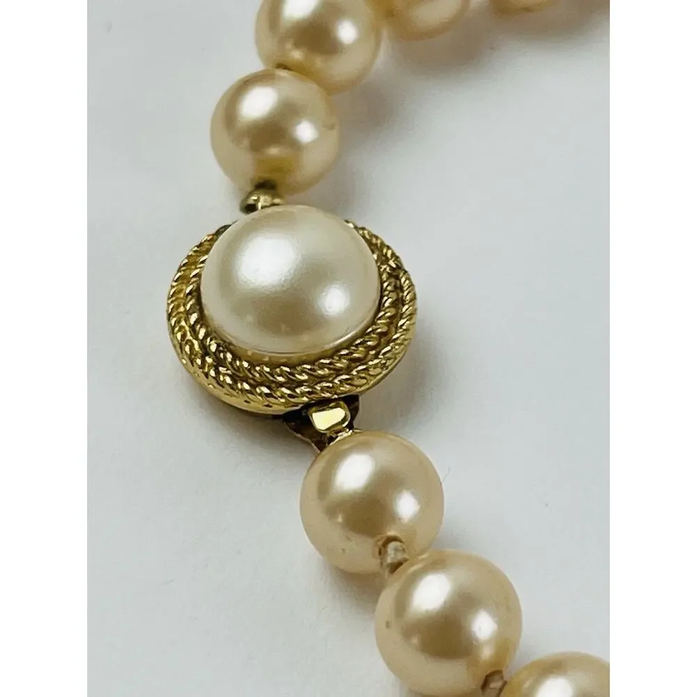 Vintage Signed Crown Trifari Gold Tone Metal Faux Pearl Beaded Bracelet Yellow